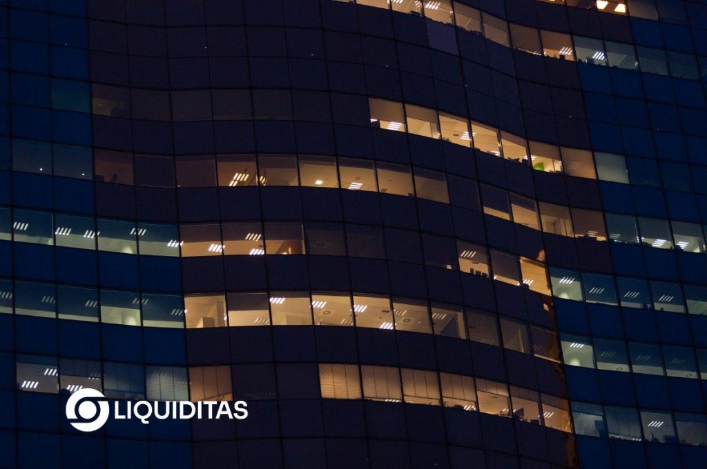 managing year end and new year liquidity challenges