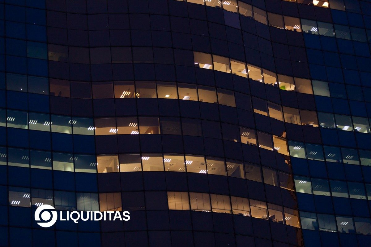 managing year end and new year liquidity challenges